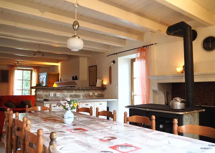 Authentique Maison Familiale Renovee Pres Du Lac \